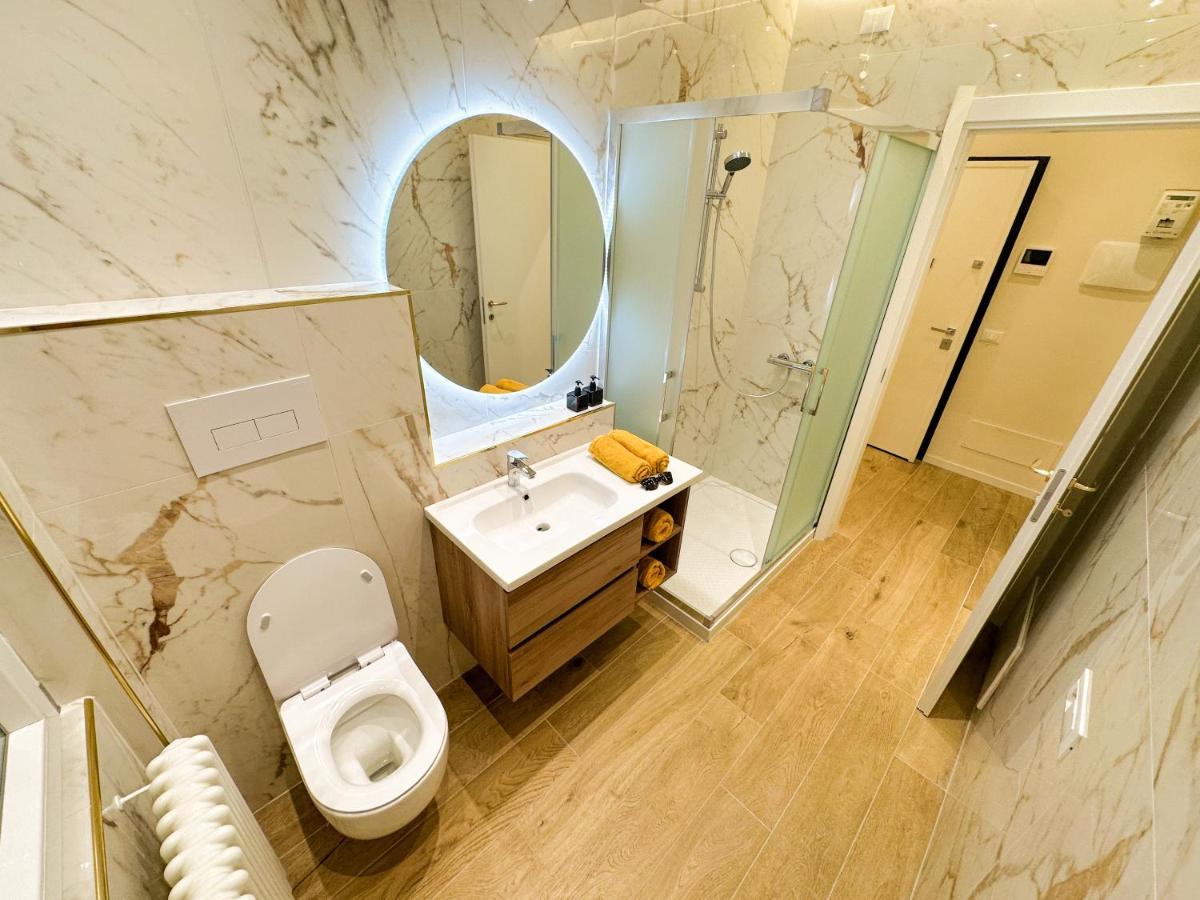 Attici Alba E Tramonto Ospedale E Vista Apartment Бреша Екстериор снимка